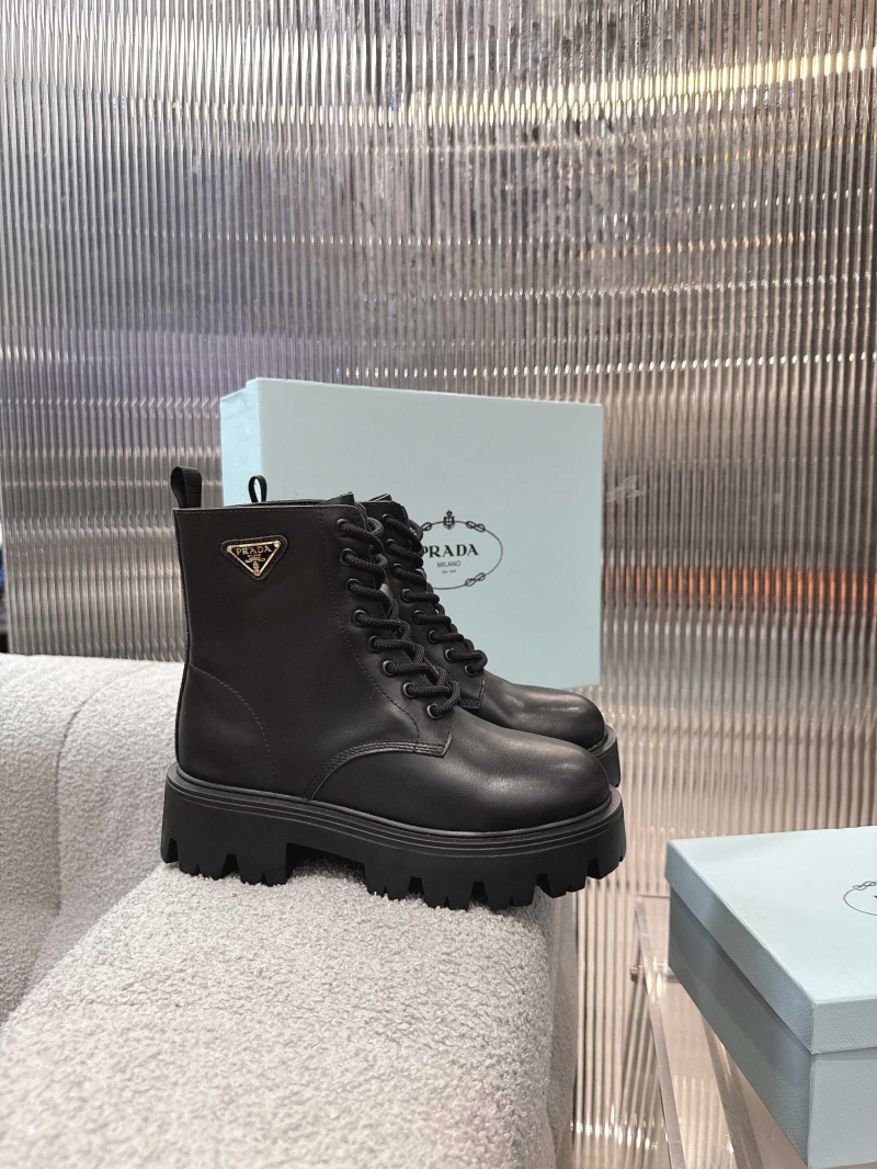 Pra*a boots